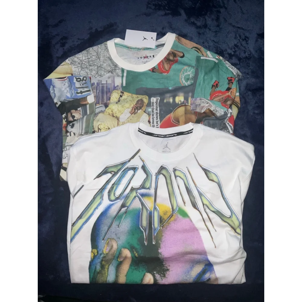 2 Men's Jordan Graphic T-shirts Size Large